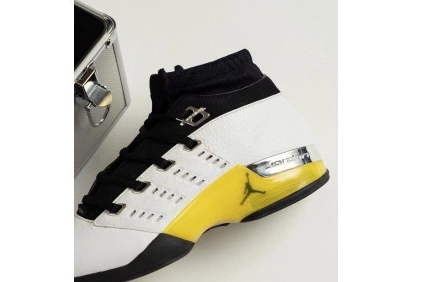 Jordan 17 Low “Lightning” Air 0829